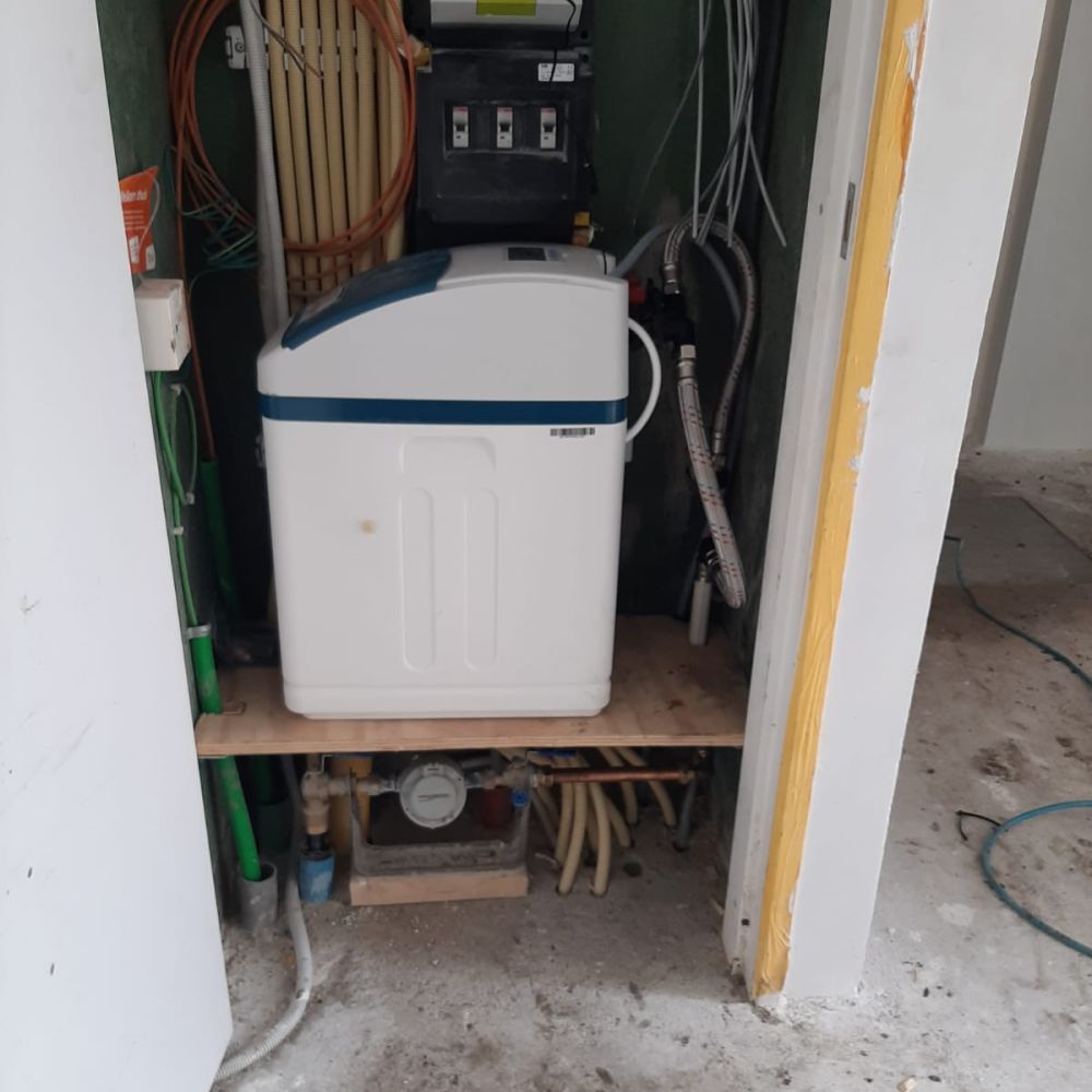 Waterontharder geplaatst Dinteloord